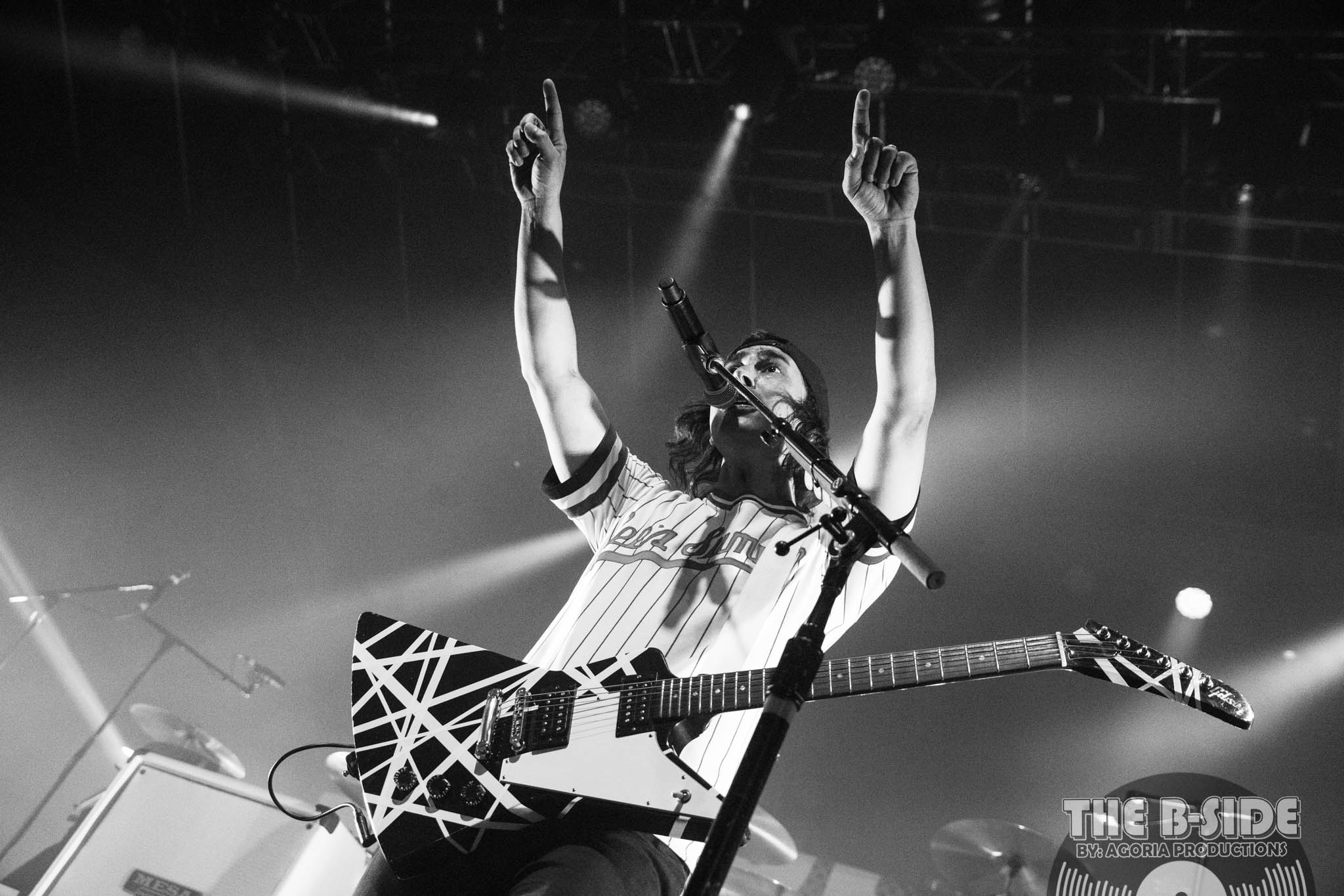 Pierce the Veil lead vocalist, Vic Fuentes, performing live at Rebel Toronto on Oct. 5, 2022. Taken by Leo Montero, Truffle Images, The B-Side Blog
